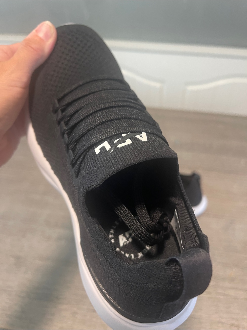 APL Women's Techloom Breeze‎ Sneakers Size 5 - Picture 3 of 7